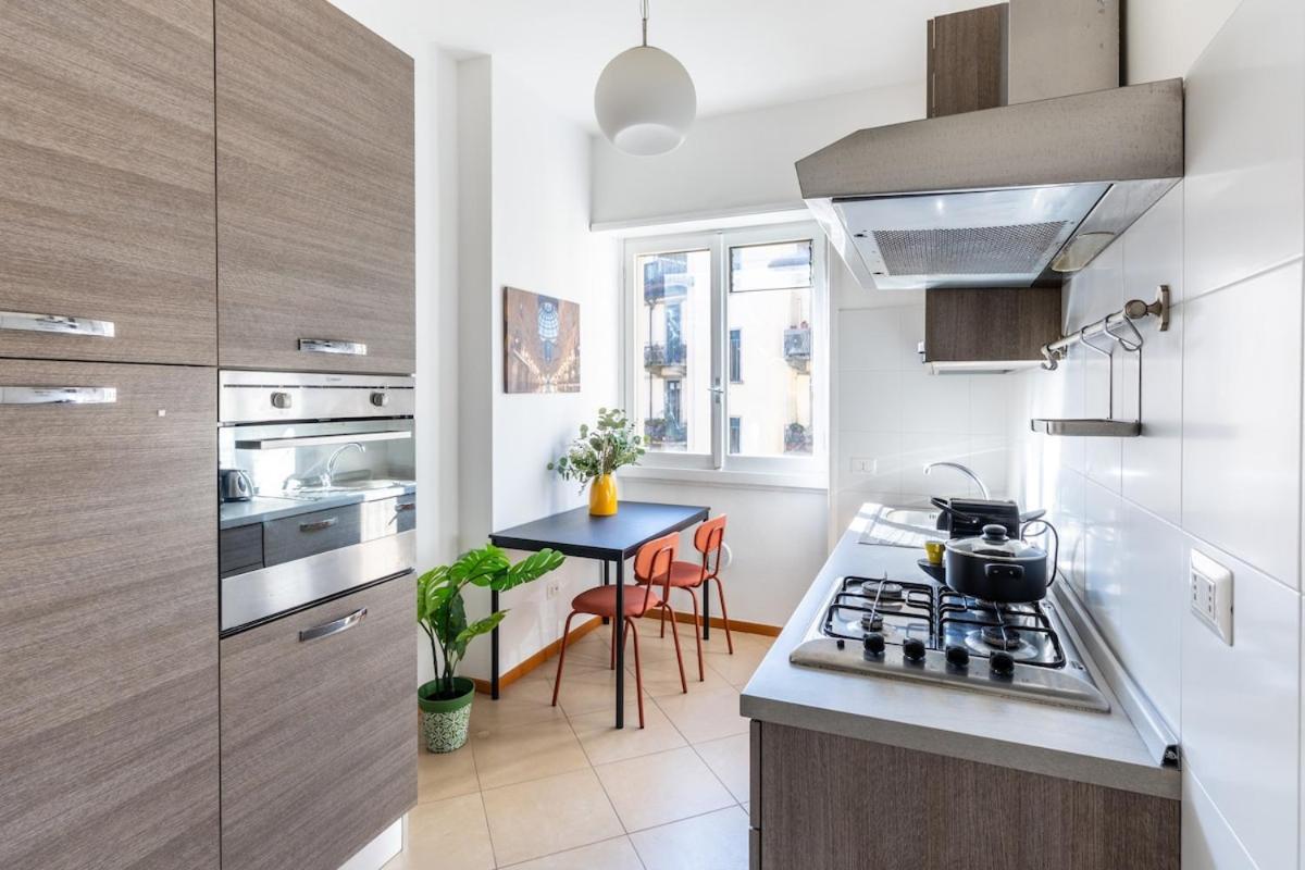 Duomo-navigli - Two Bedrooms & Terrace With Wi-fi Appartement